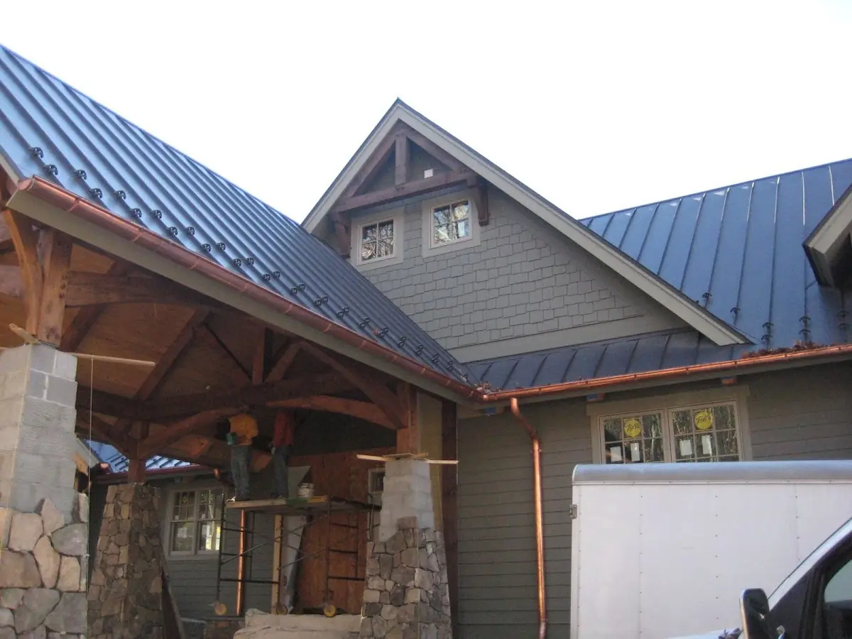 Craftsman Roofing team delivering quality roofing work in Ivandale